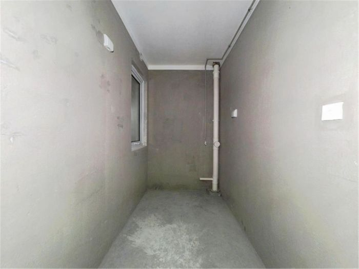 中海碧林湾 3室1厅1卫 98m&sup2;