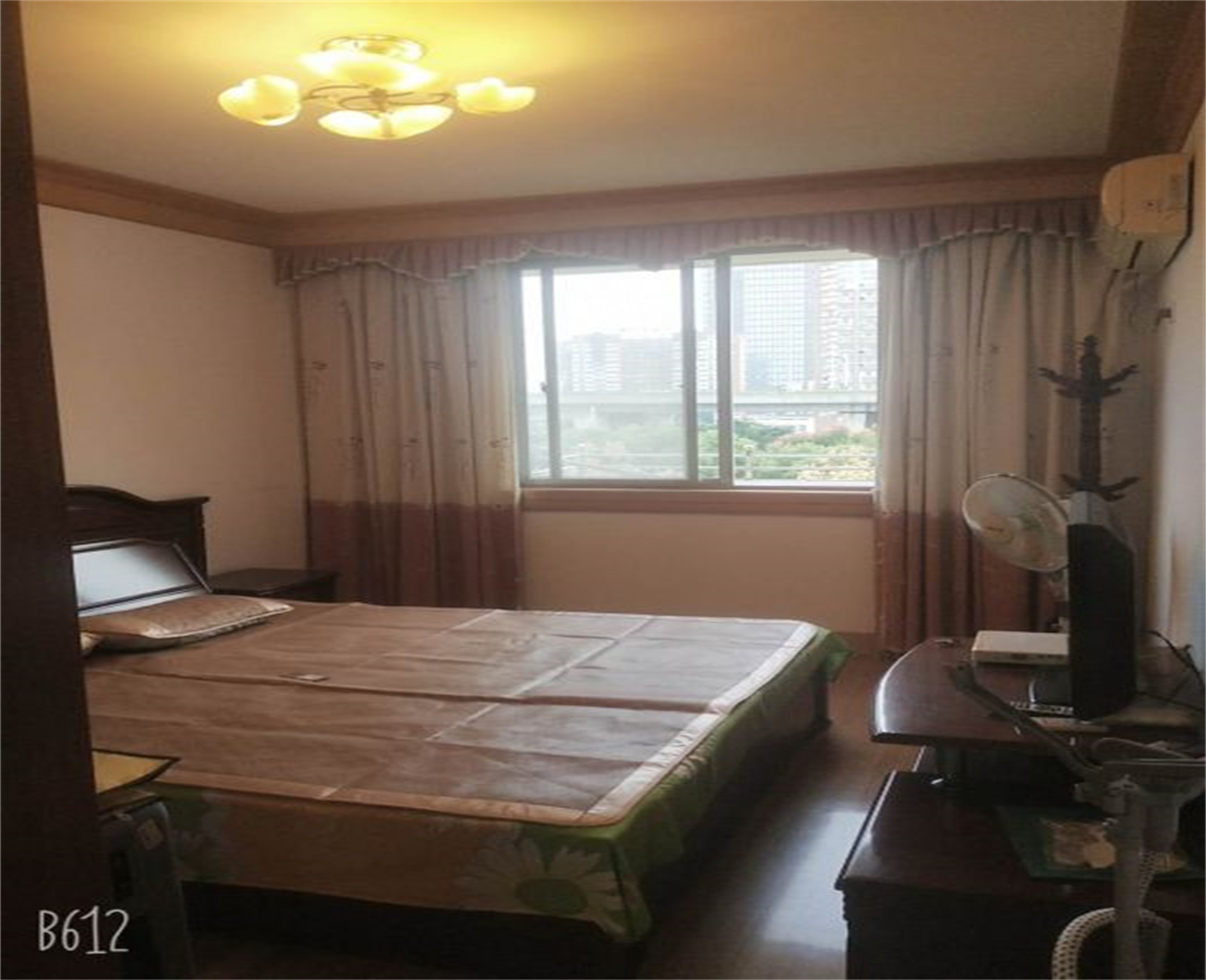 怡园新村 2室2厅1卫 98m&sup2;