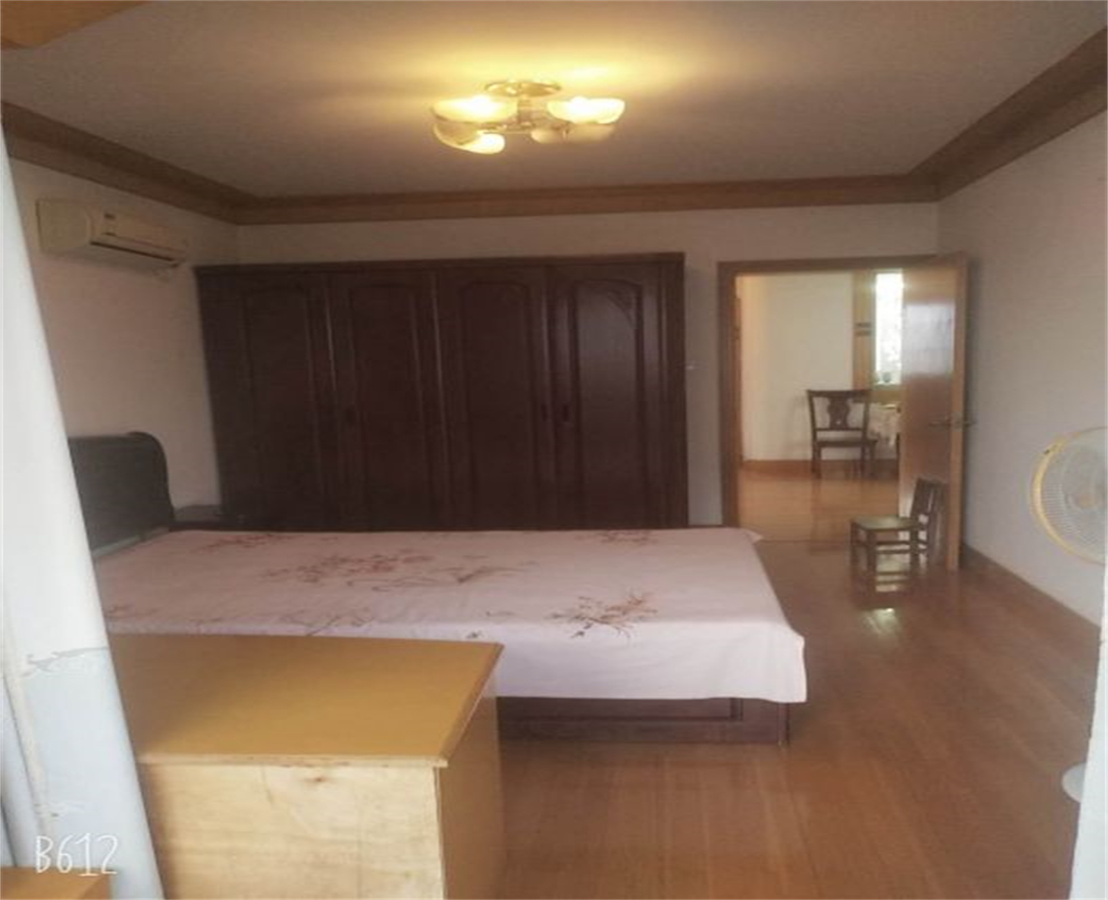 怡园新村 2室2厅1卫 98m&sup2;