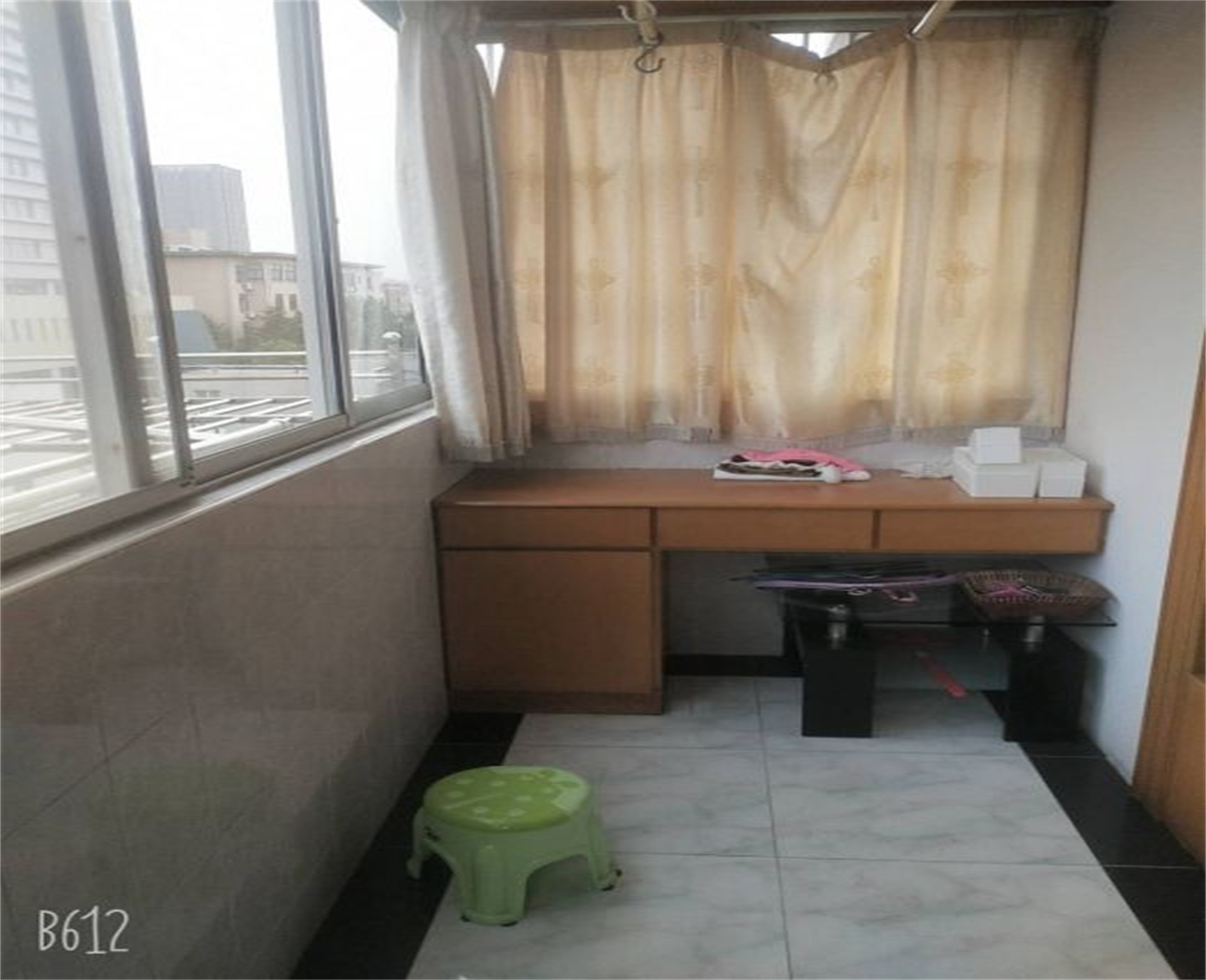 怡园新村 2室2厅1卫 98m&sup2;