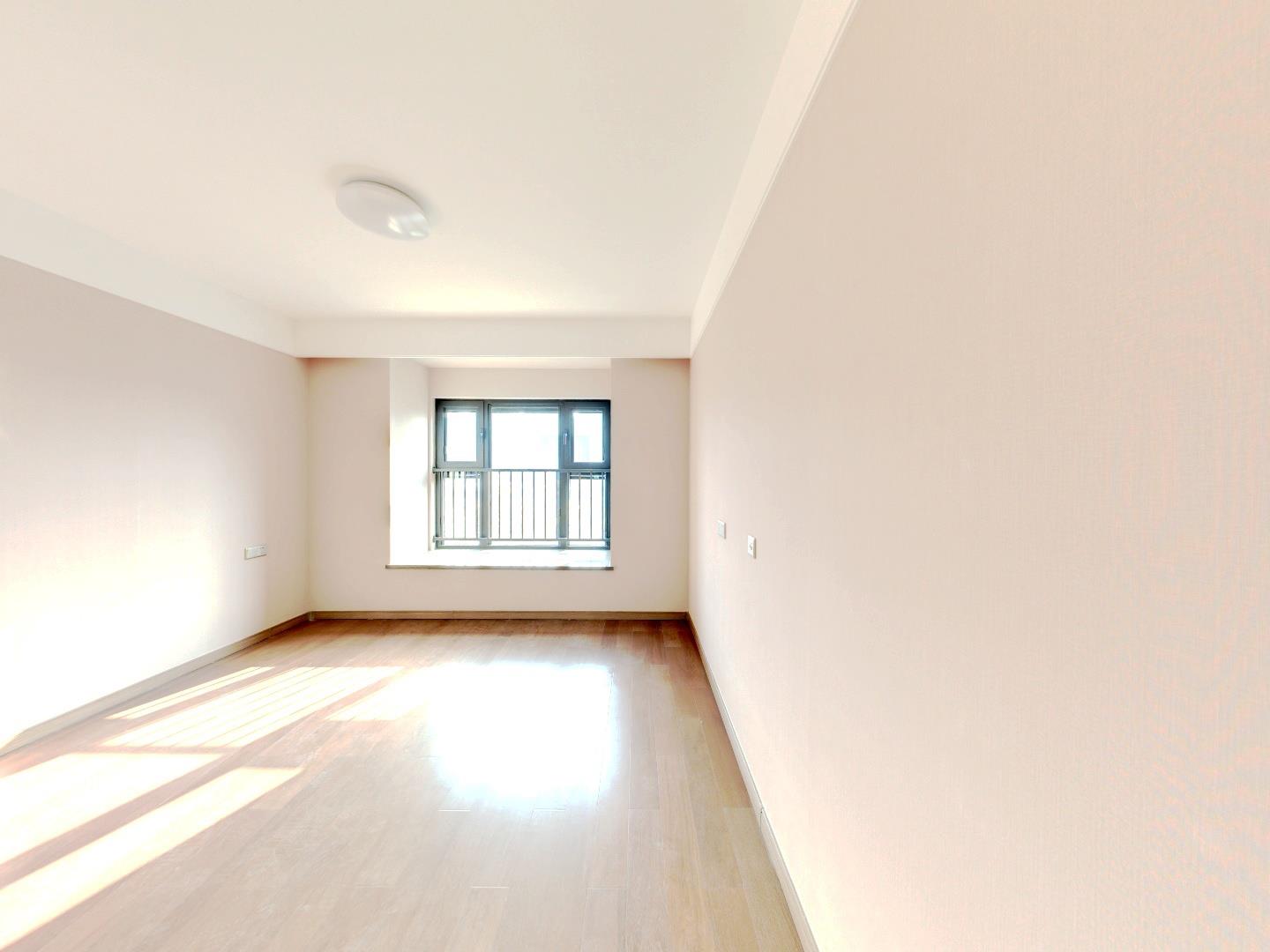中海翠湖溪岸 3室2厅2卫 128m&sup2;