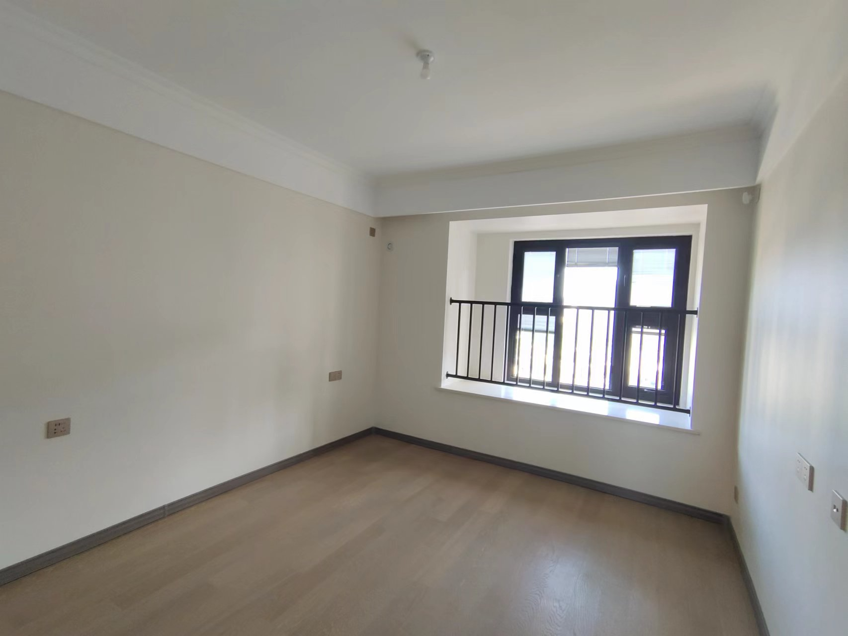 中创大都会 2室2厅1卫 95.26m&sup2;