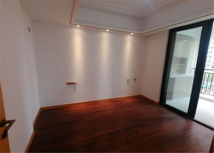中南世纪花城三期 4室2厅2卫 139m&sup2;
