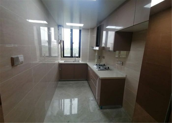 中南世纪花城三期 4室2厅2卫 139m&sup2;