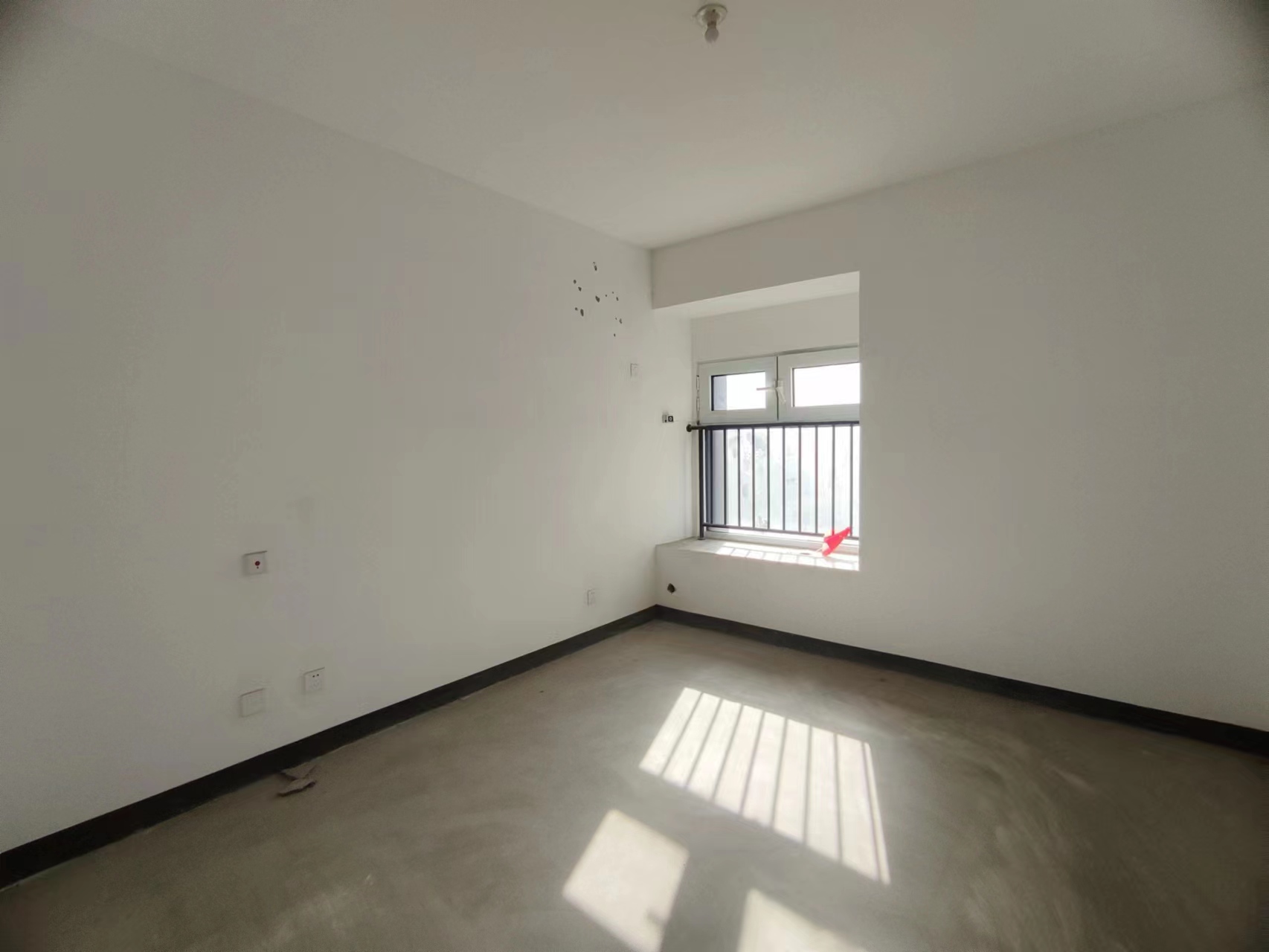 南山国际社区 3室1厅卫 98m&sup2;