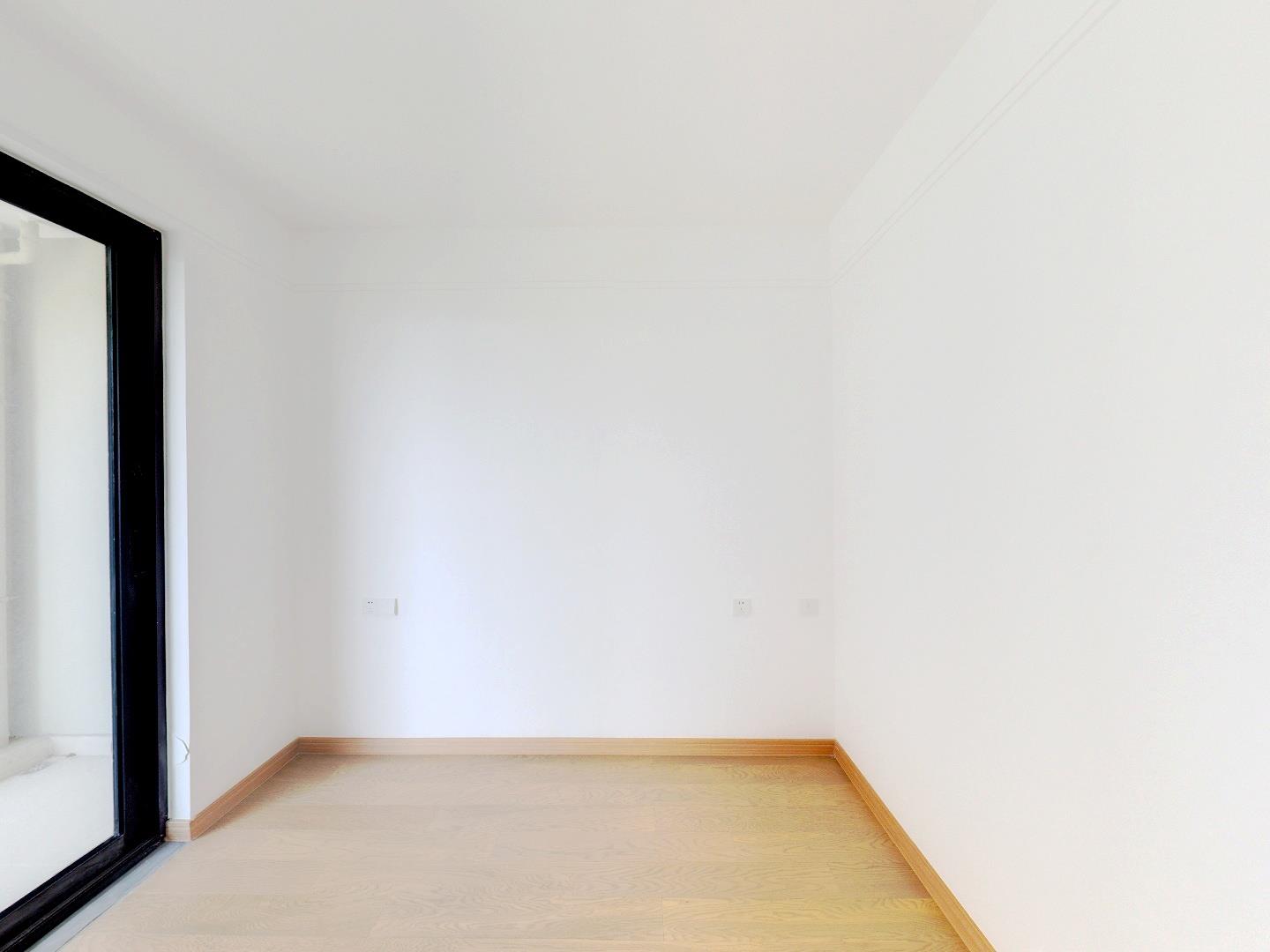 时光漫城 4室2厅2卫 125m&sup2;