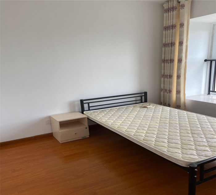 南山国际社区 4室2厅2卫 132m&sup2;