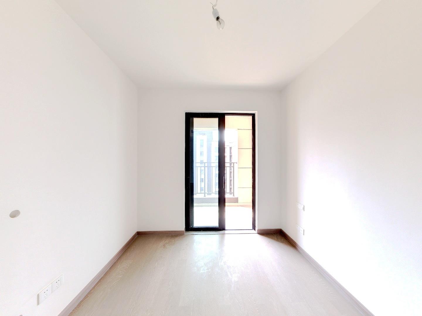 云樾河山 3室2厅2卫 118m&sup2;