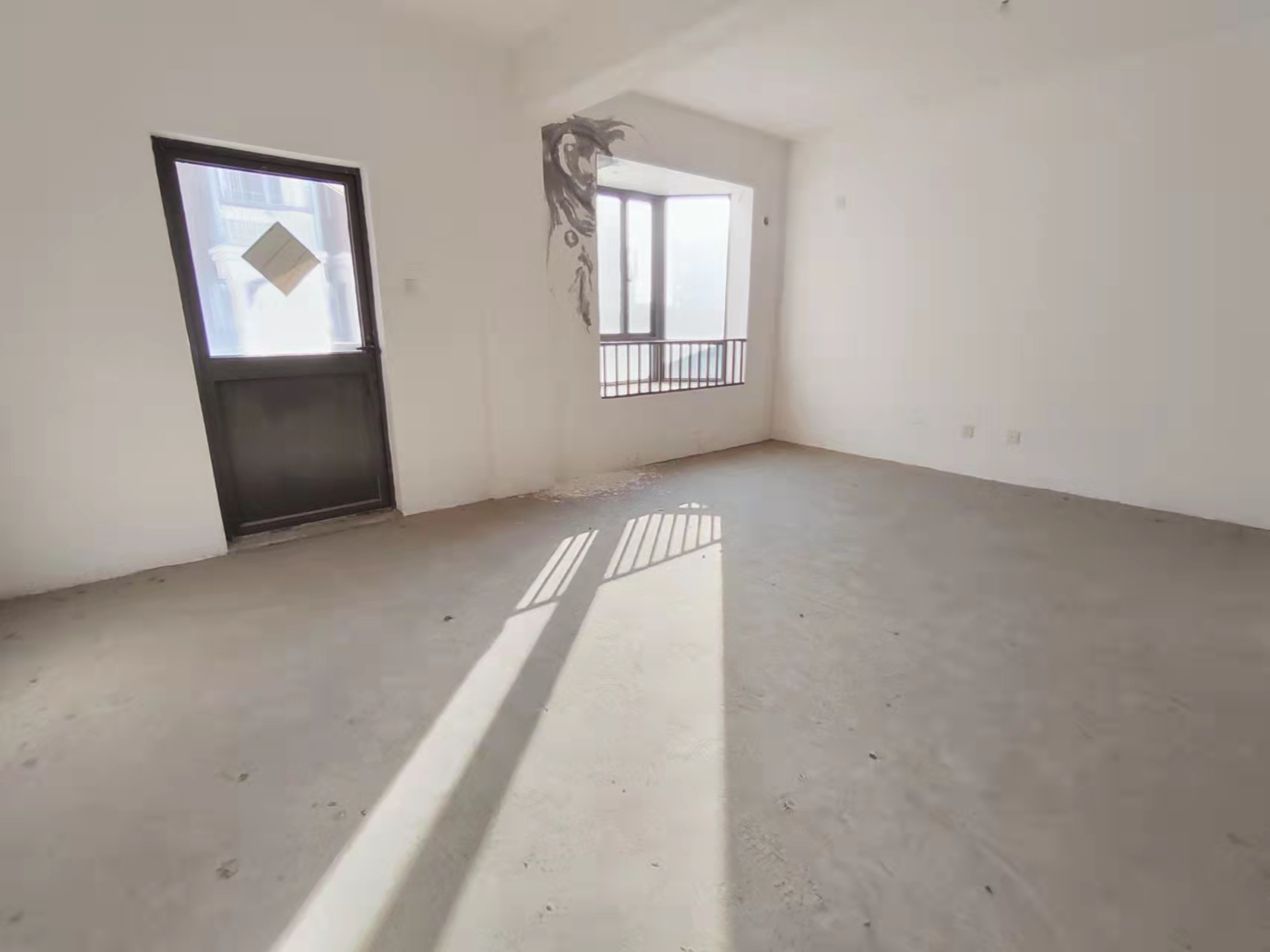 英伦上院 5室4厅2卫 295m&sup2;