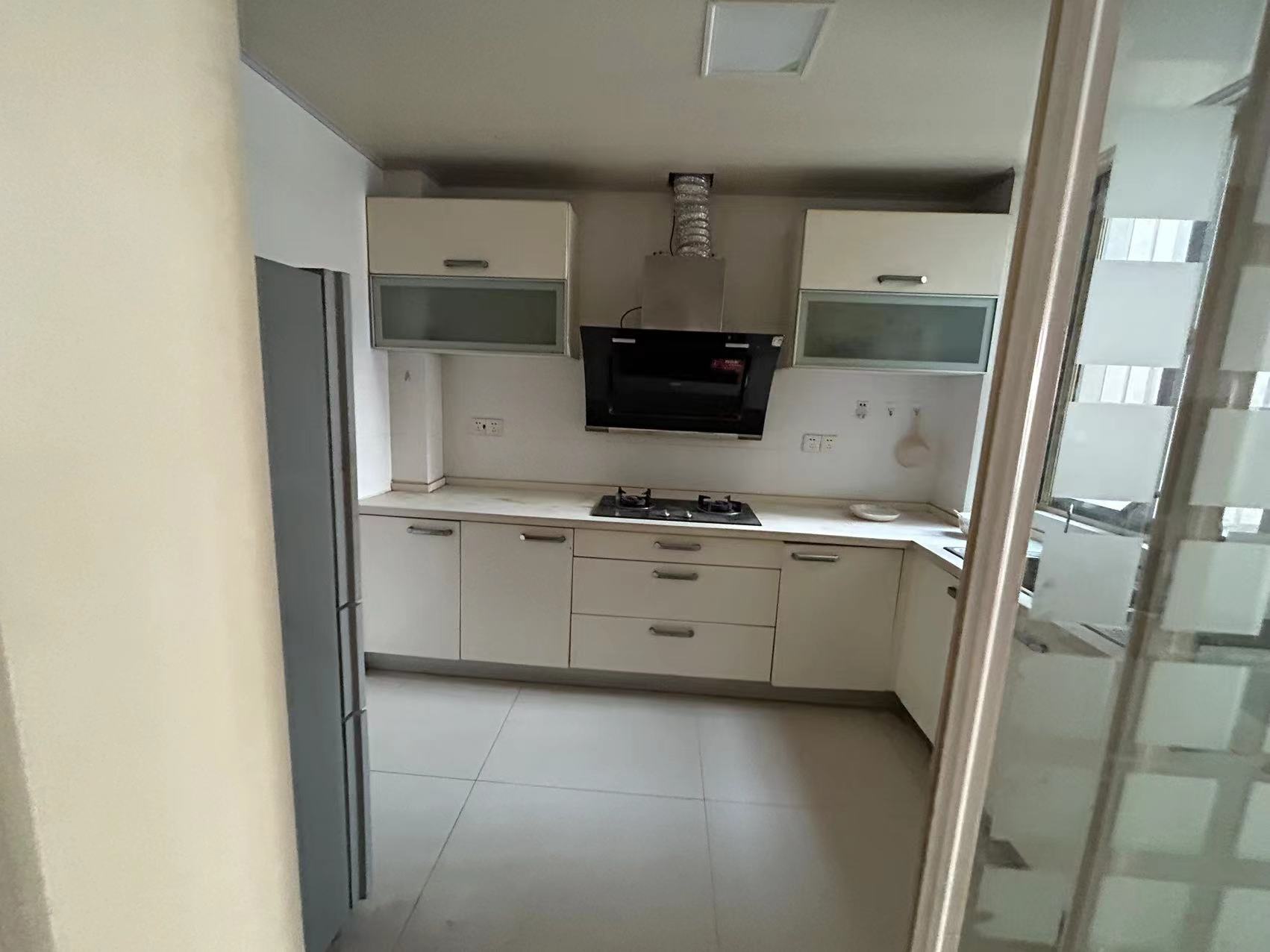 紫阳新城 3室2厅2卫 90m&sup2;