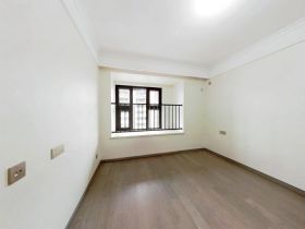 中创大都会 3室2厅1卫 98m&sup2;