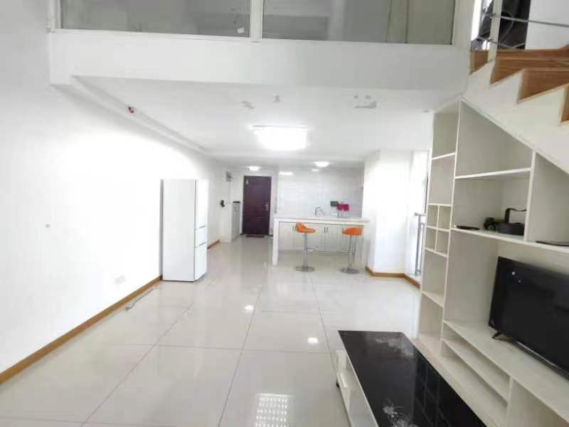 赛格时代广场 2室2厅2卫 65m&sup2;
