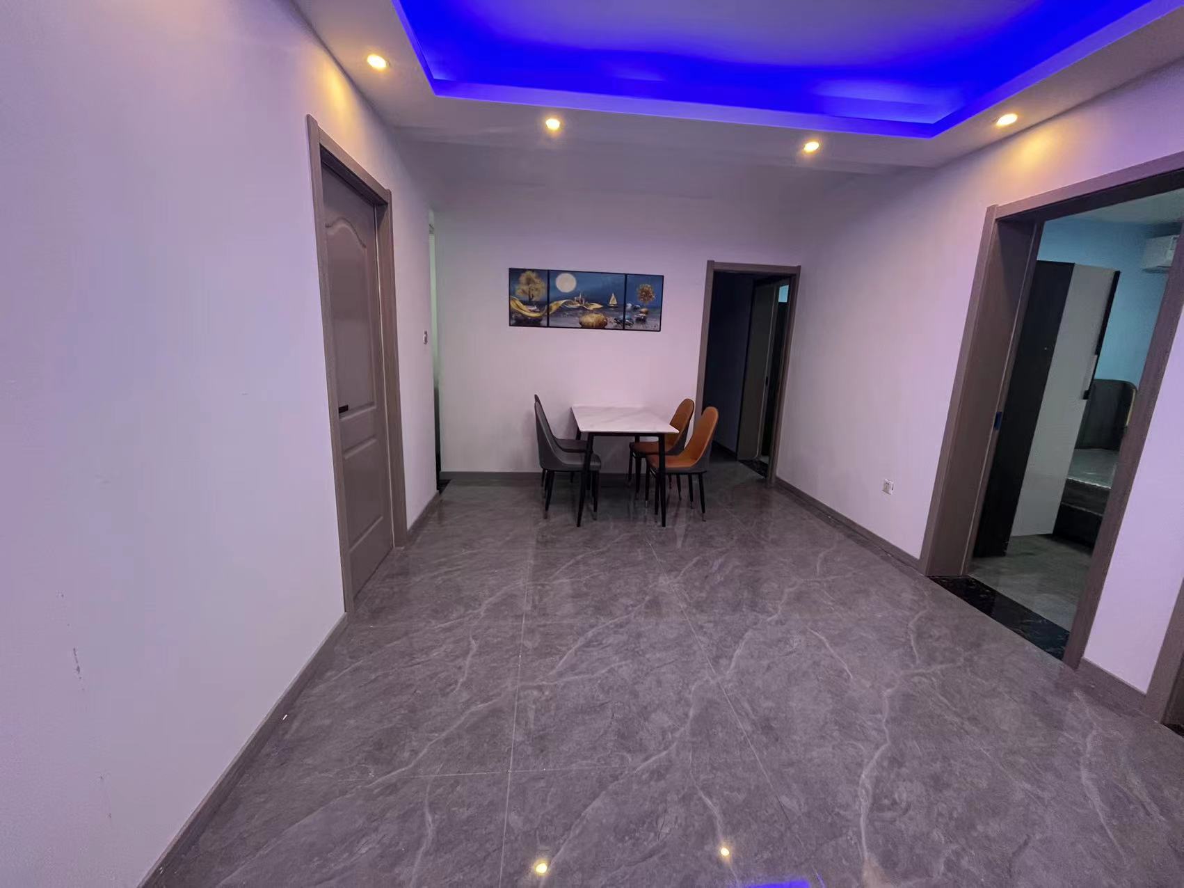 五山新苑 4室2厅4卫 120.00m²