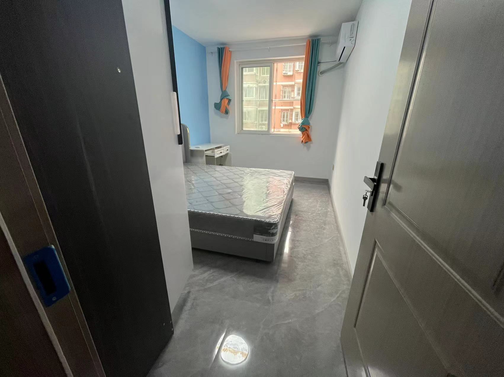 五山新苑 4室2厅4卫 120.00m&sup2;