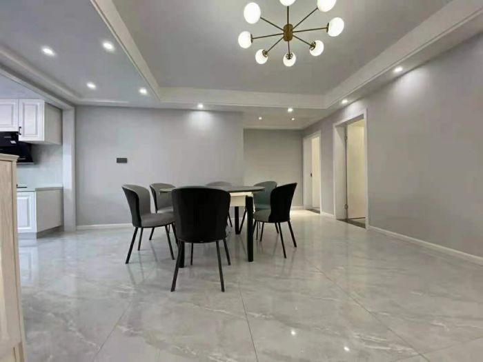 星竹花园 3室2厅2卫 140.91m&sup2;