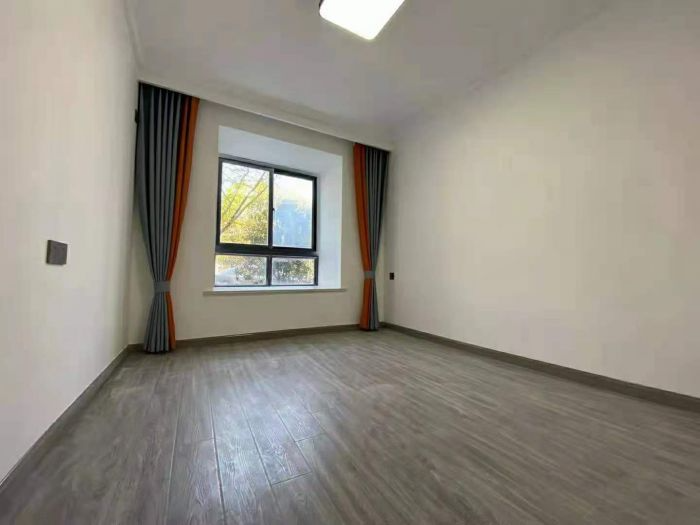 星竹花园 3室2厅2卫 140.91m&sup2;