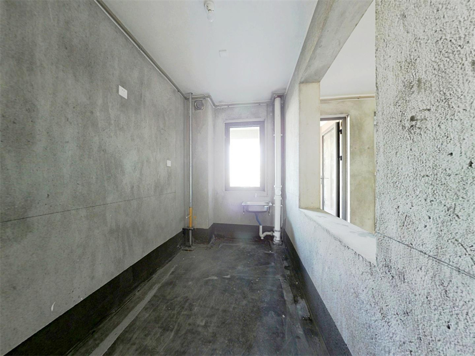 保利香槟国际 3室2厅2卫 139m&sup2;