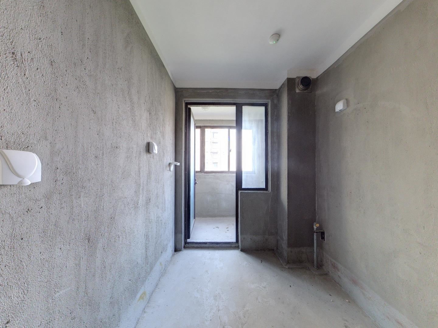 兴石花园 1室1厅1卫 65.45m&sup2;