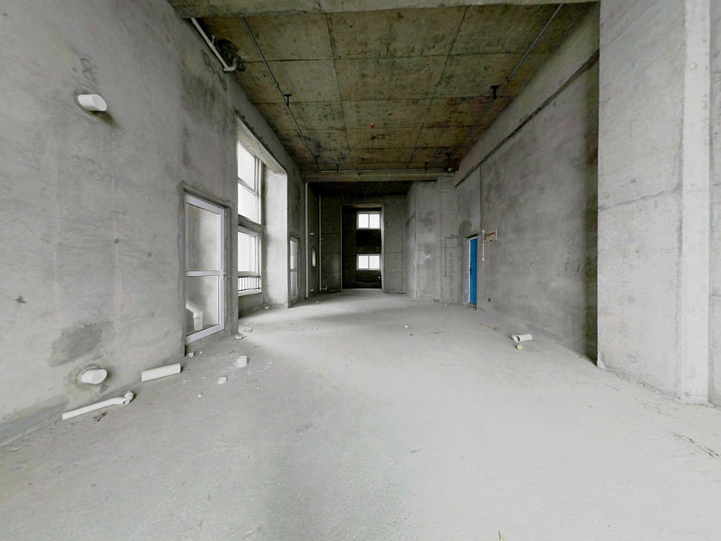 纽约时代 3室2厅2卫 100.00m&sup2;