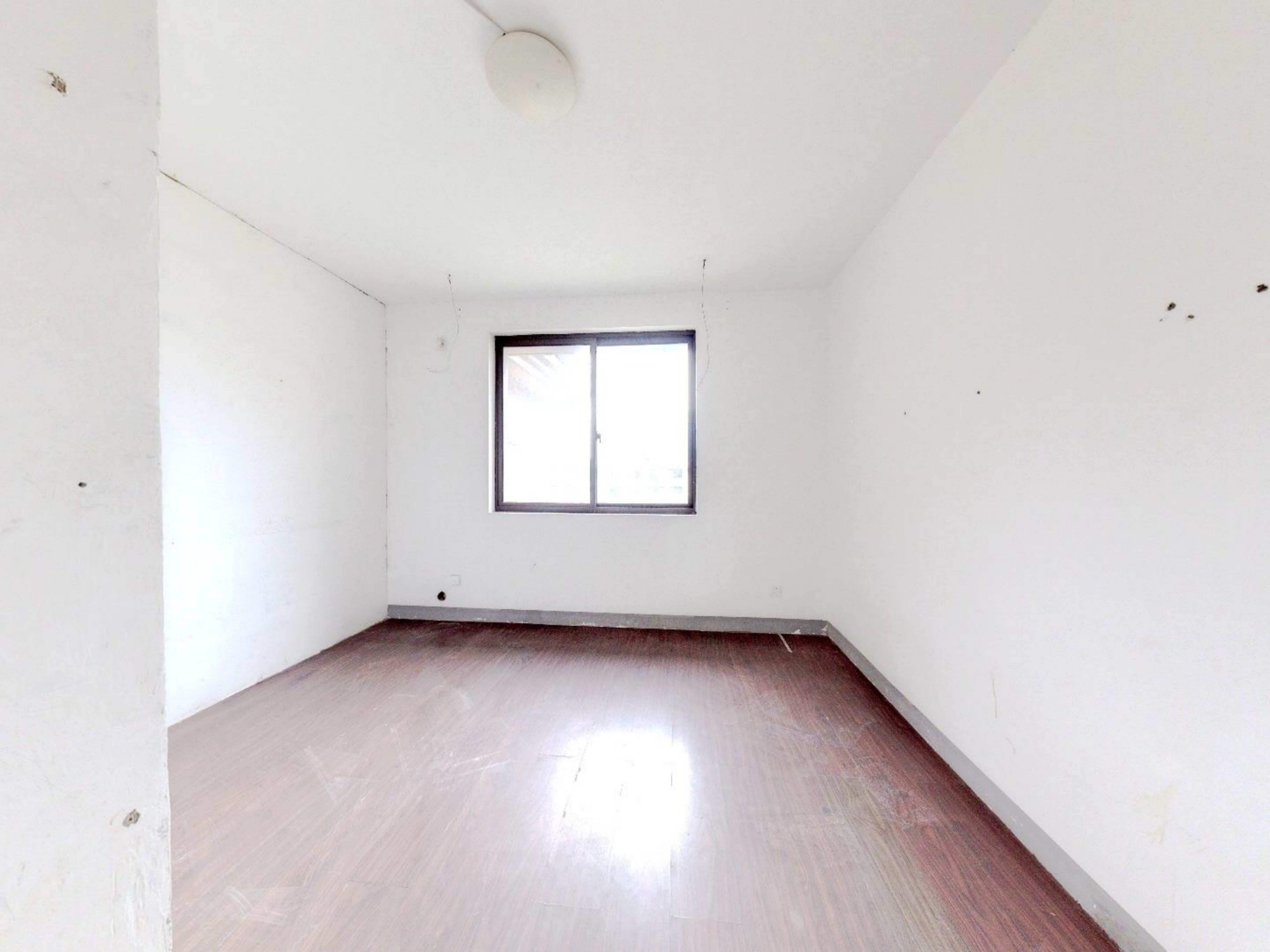 观阳名邸 3室1厅1卫 131.00m&sup2;