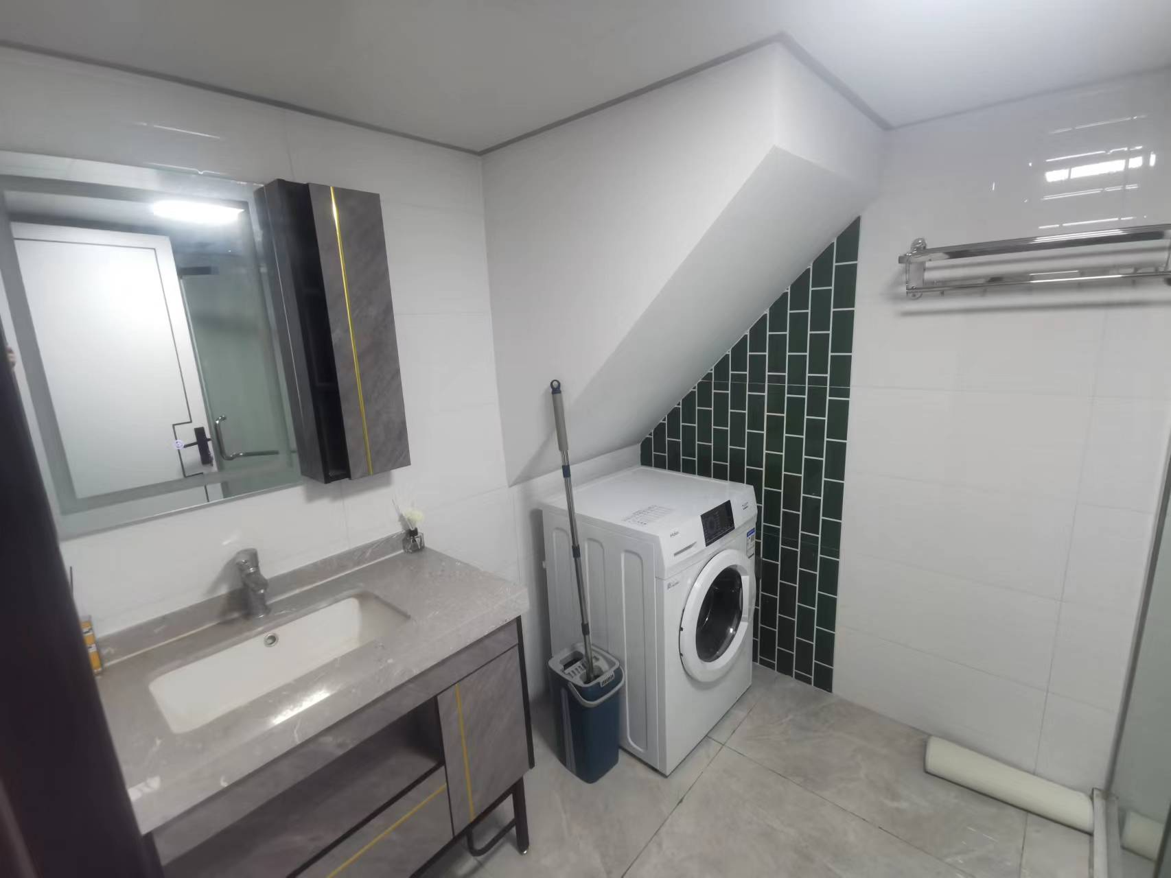 圆融堤调 1室1厅1卫 55.44m&sup2;