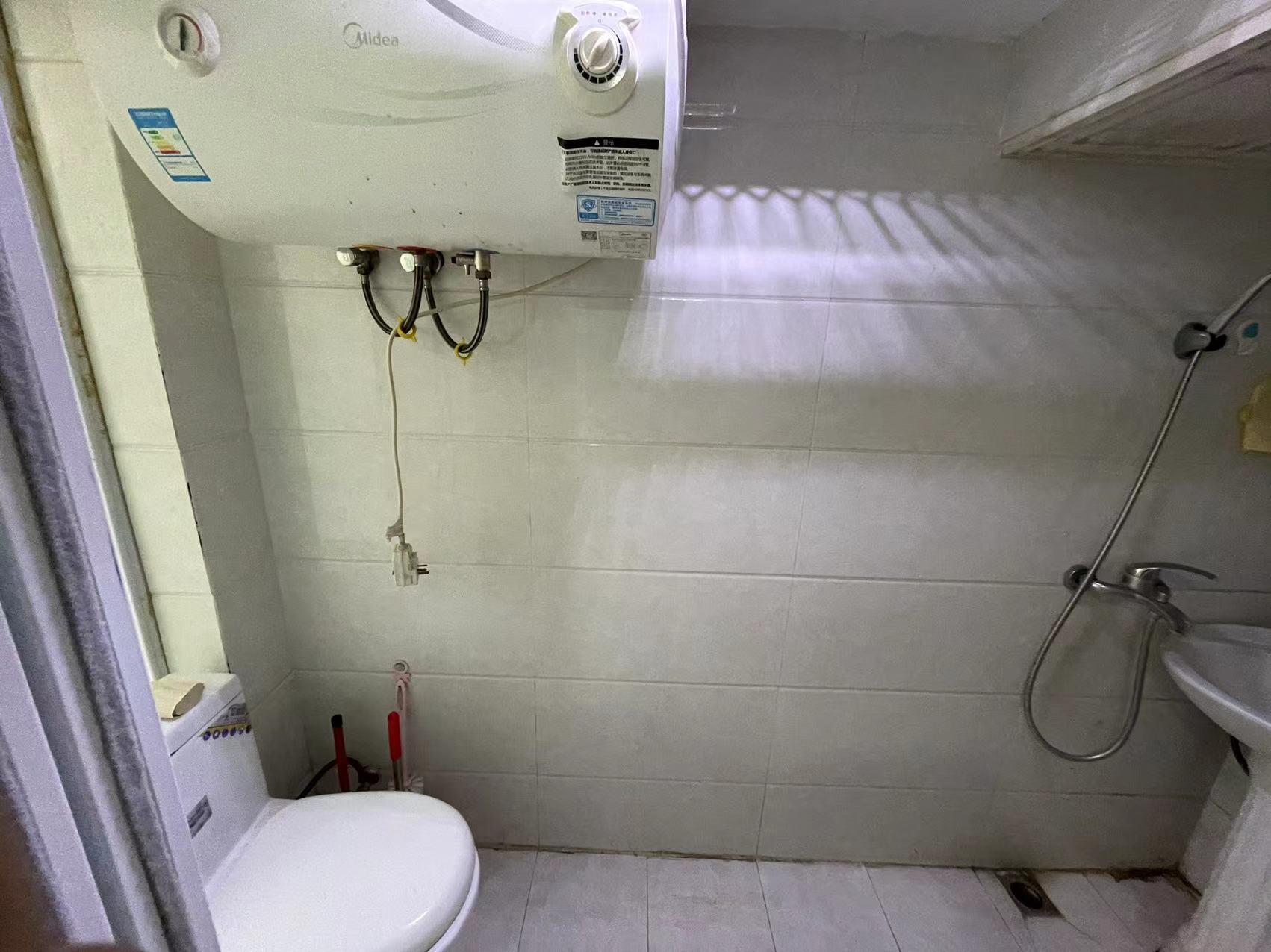 金贸公寓 1室1厅1卫 38m&sup2;