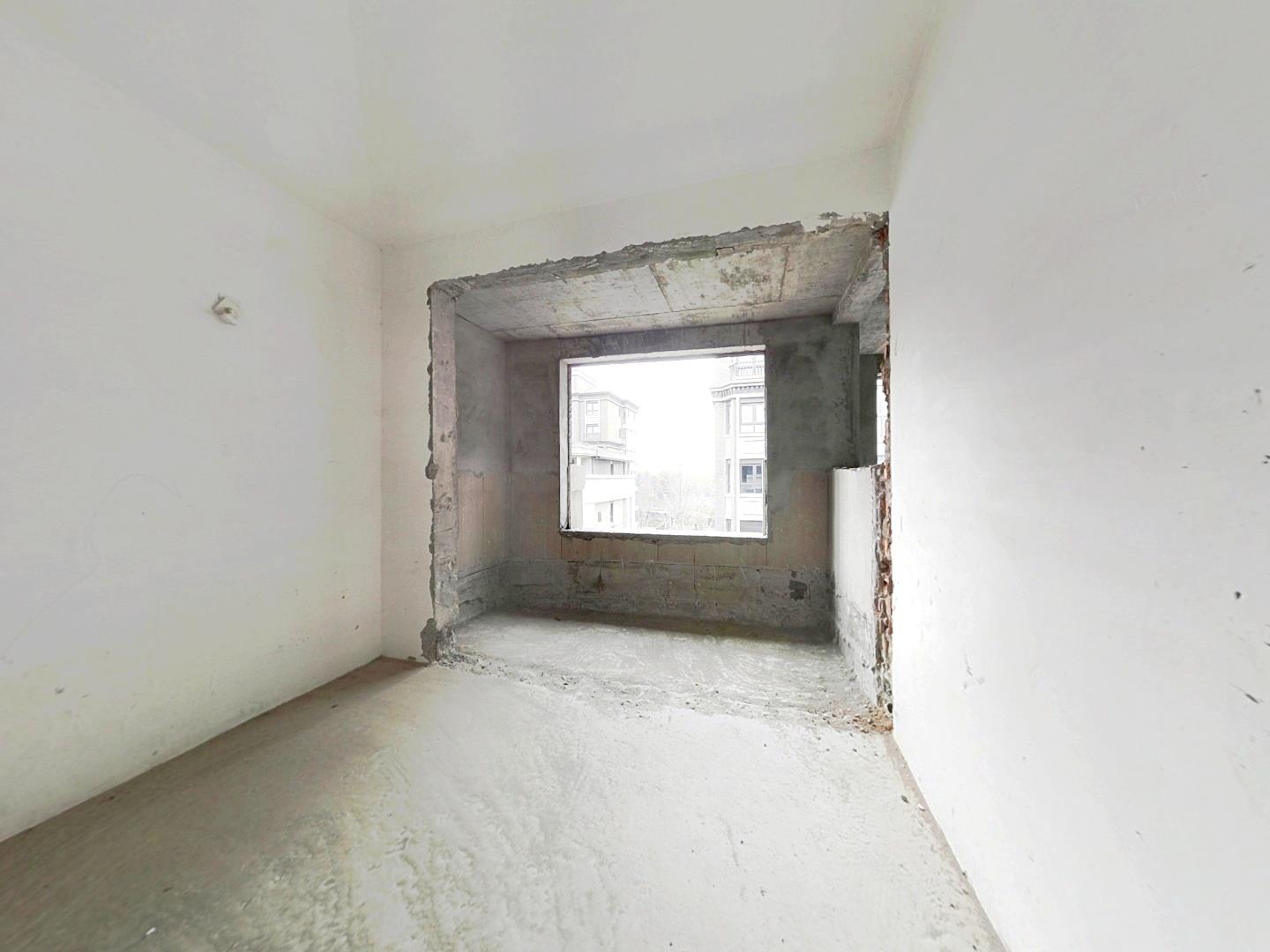 盛和九里香堤二期 5室2厅3卫 168.00m&sup2;