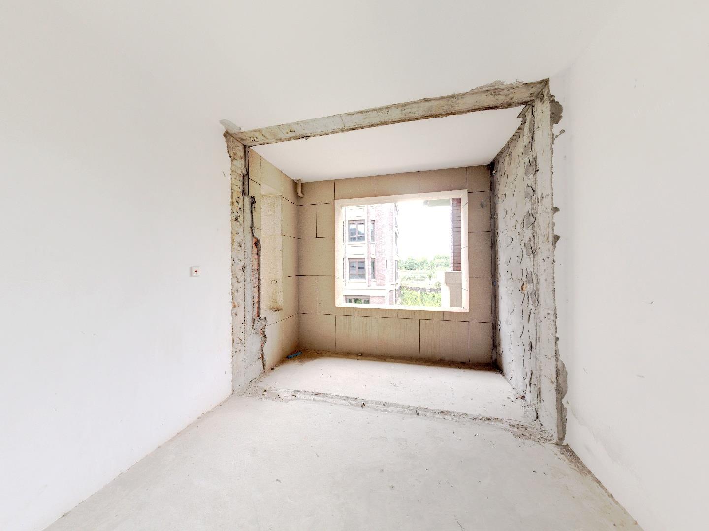 盛和九里香堤二期 5室2厅3卫 250.29m&sup2;