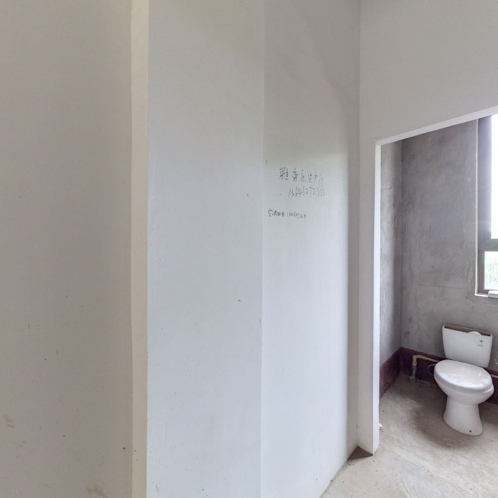 盛和九里香堤二期 5室2厅3卫 250.29m&sup2;