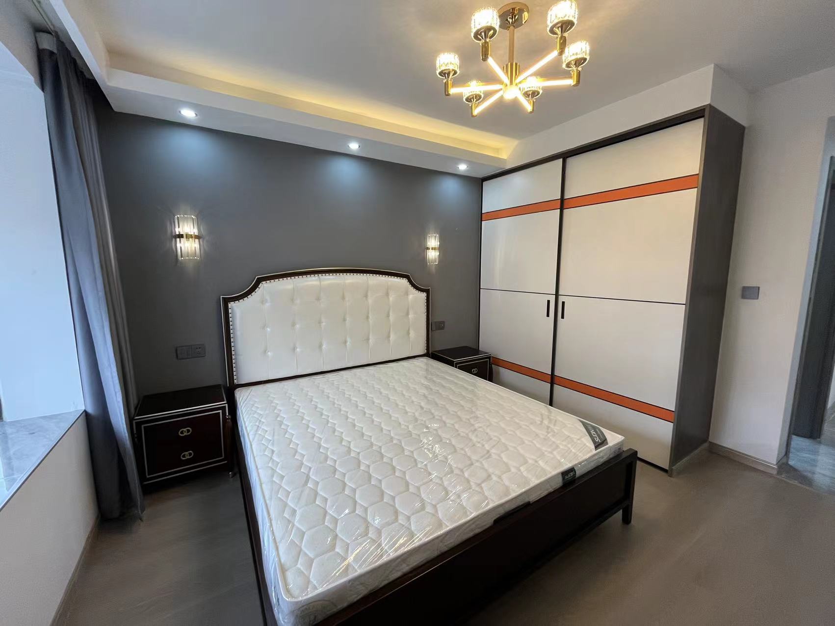 山芝庄新苑 3室2厅1卫 119.00m&sup2;