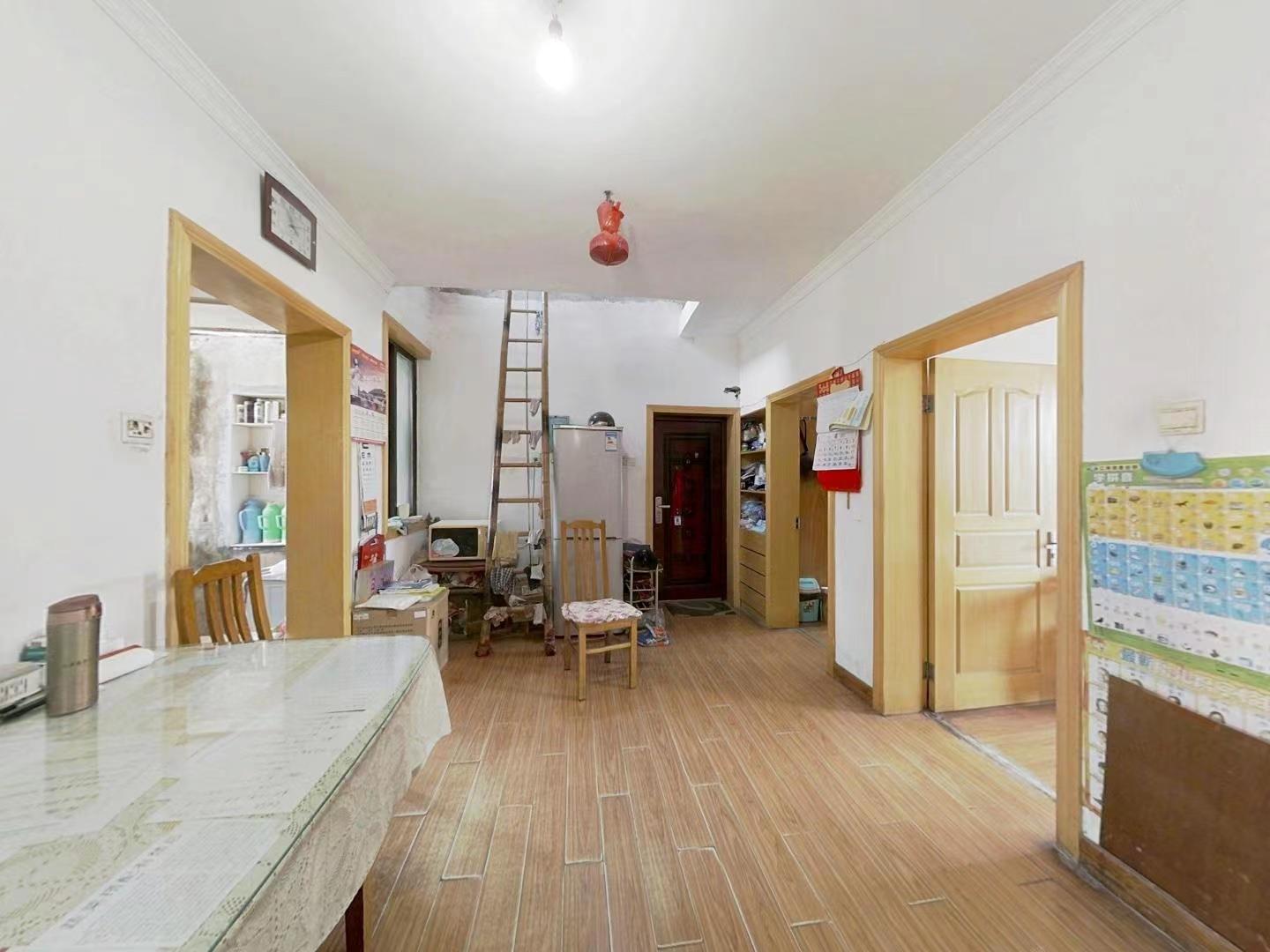 银花苑 2室1厅1卫 69.4m²