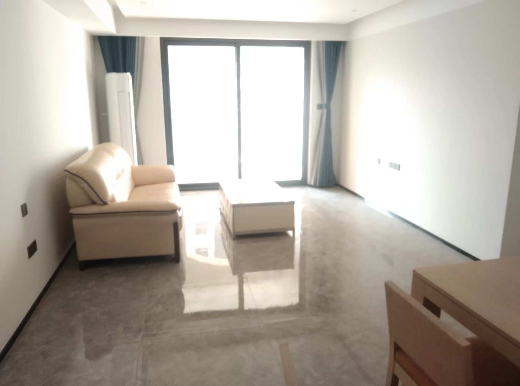 万科有湖（翡翠心湖） 3室2厅2卫 126m&sup2;