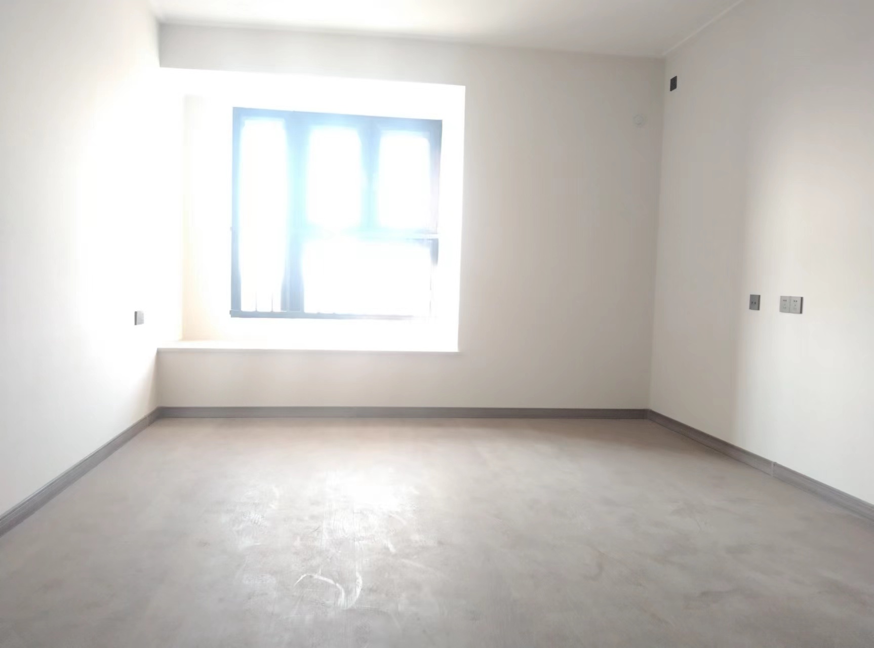 万科有湖（翡翠心湖） 3室2厅2卫 148.30m&sup2;
