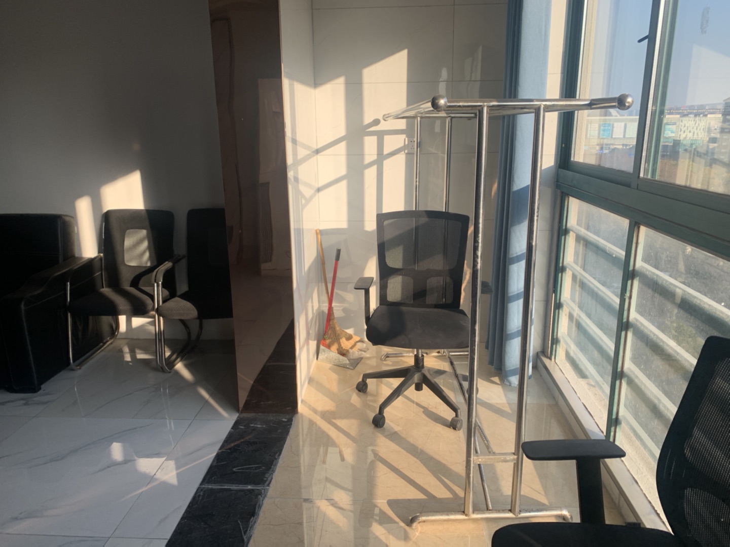 源兴花苑南区 3室1厅1卫 143m&sup2;