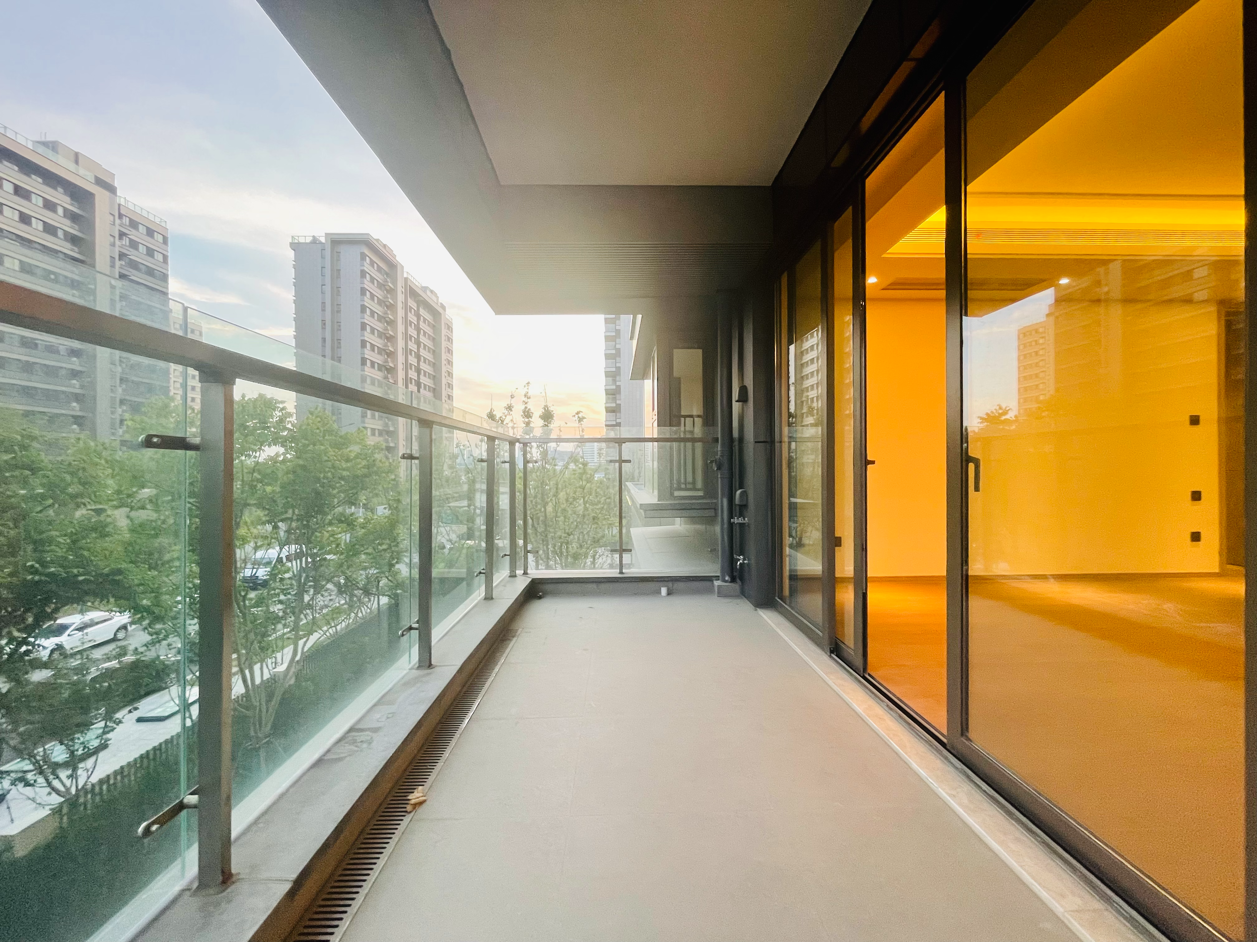 仁恒公园世纪 4室2厅2卫 135.00m&sup2;