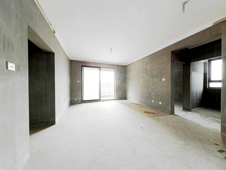 华强城 3室2厅2卫 117.00m&sup2;