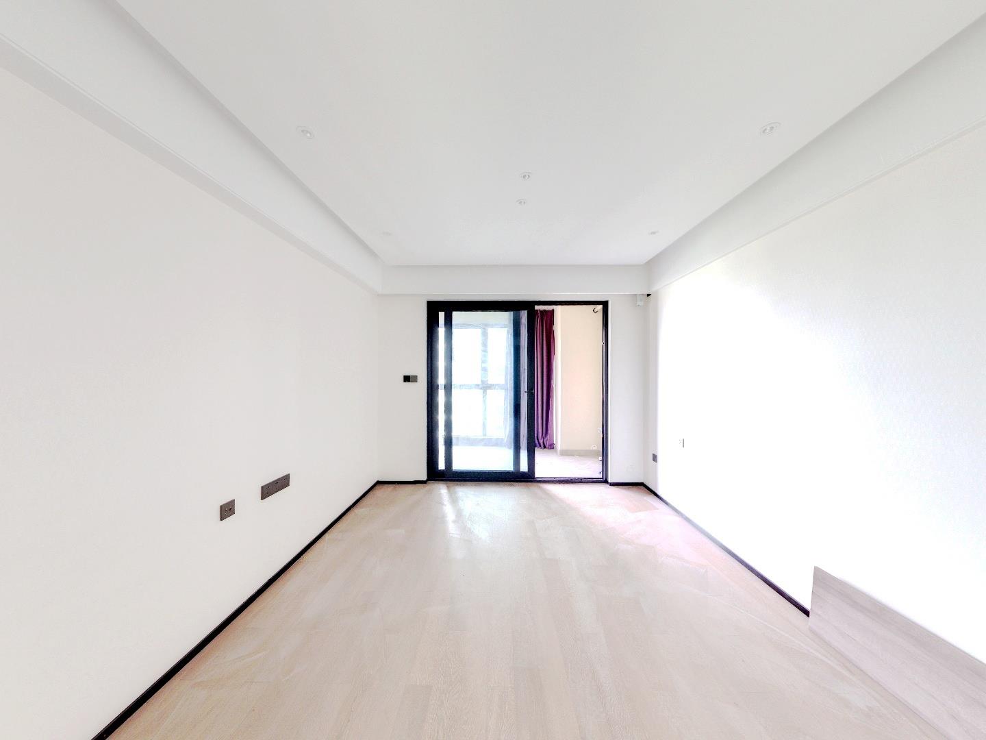 万科翡翠公园 3室2厅2卫 115m&sup2;