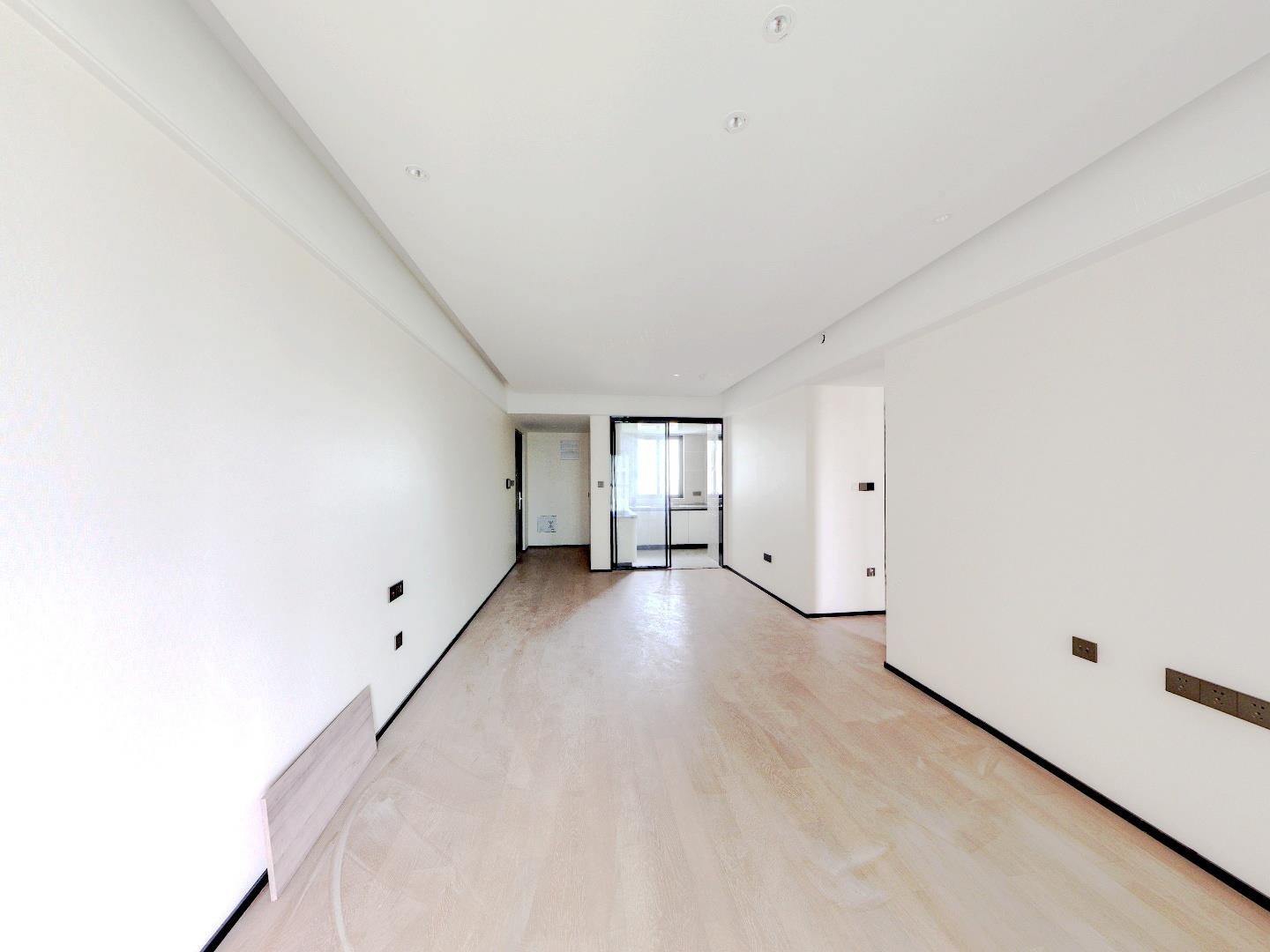 万科翡翠公园 3室2厅2卫 115m&sup2;