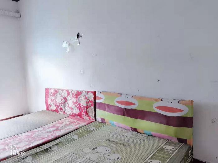 新桥新村 2室1厅1卫 56m&sup2;