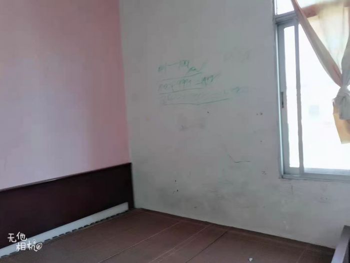 新桥新村 2室1厅1卫 56m&sup2;