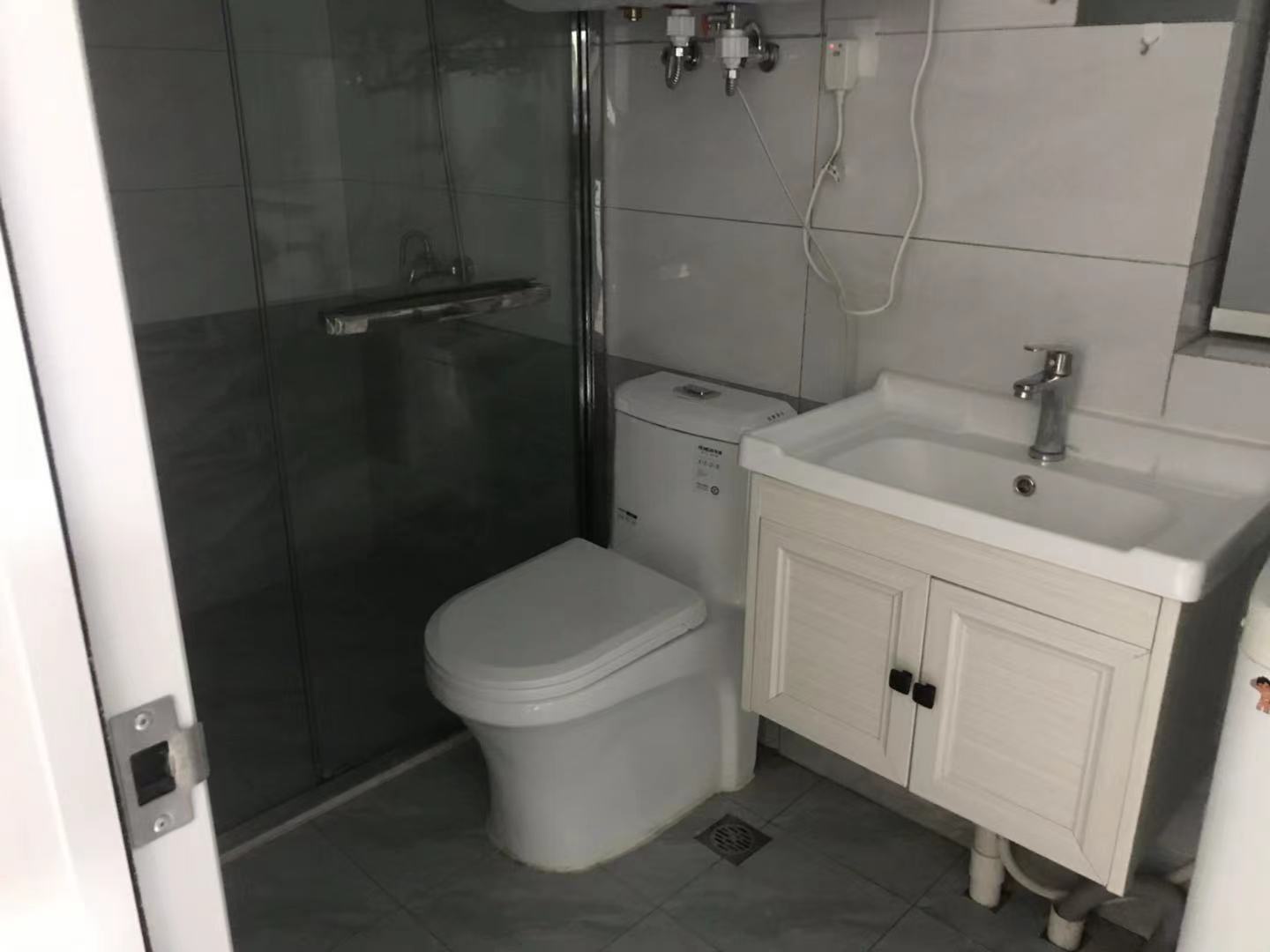 汇富花苑 2室1厅1卫 56m&sup2;
