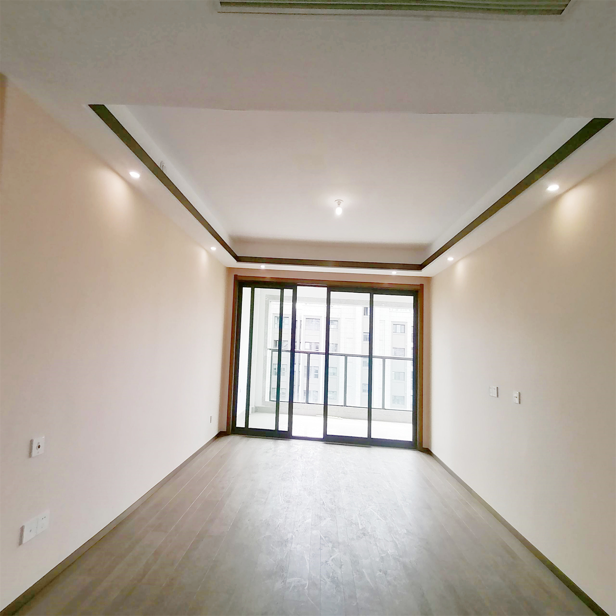 远创东樾 3室2厅2卫 124m&sup2;