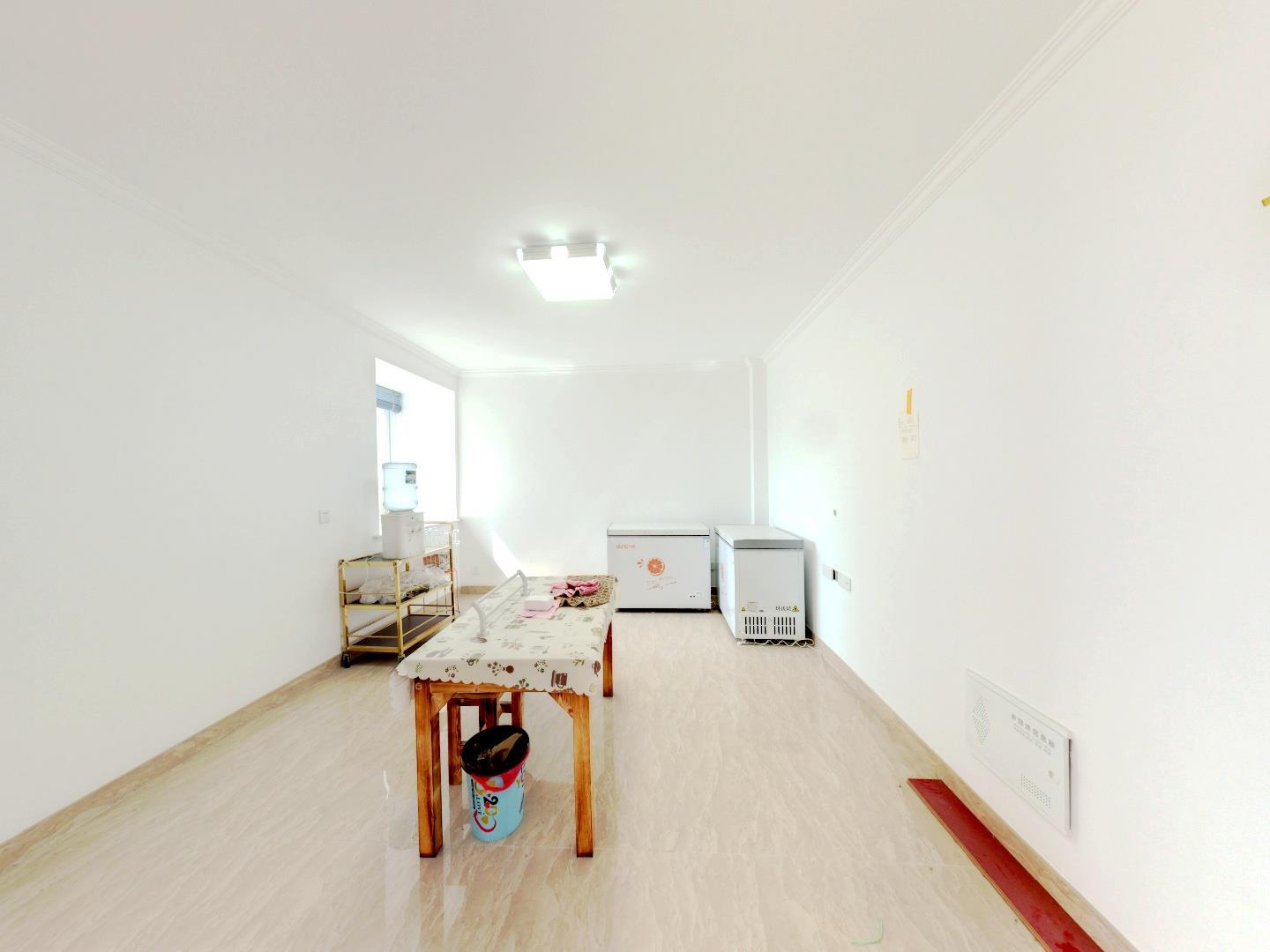 幸福锦园 2室1厅1卫 88m&sup2;