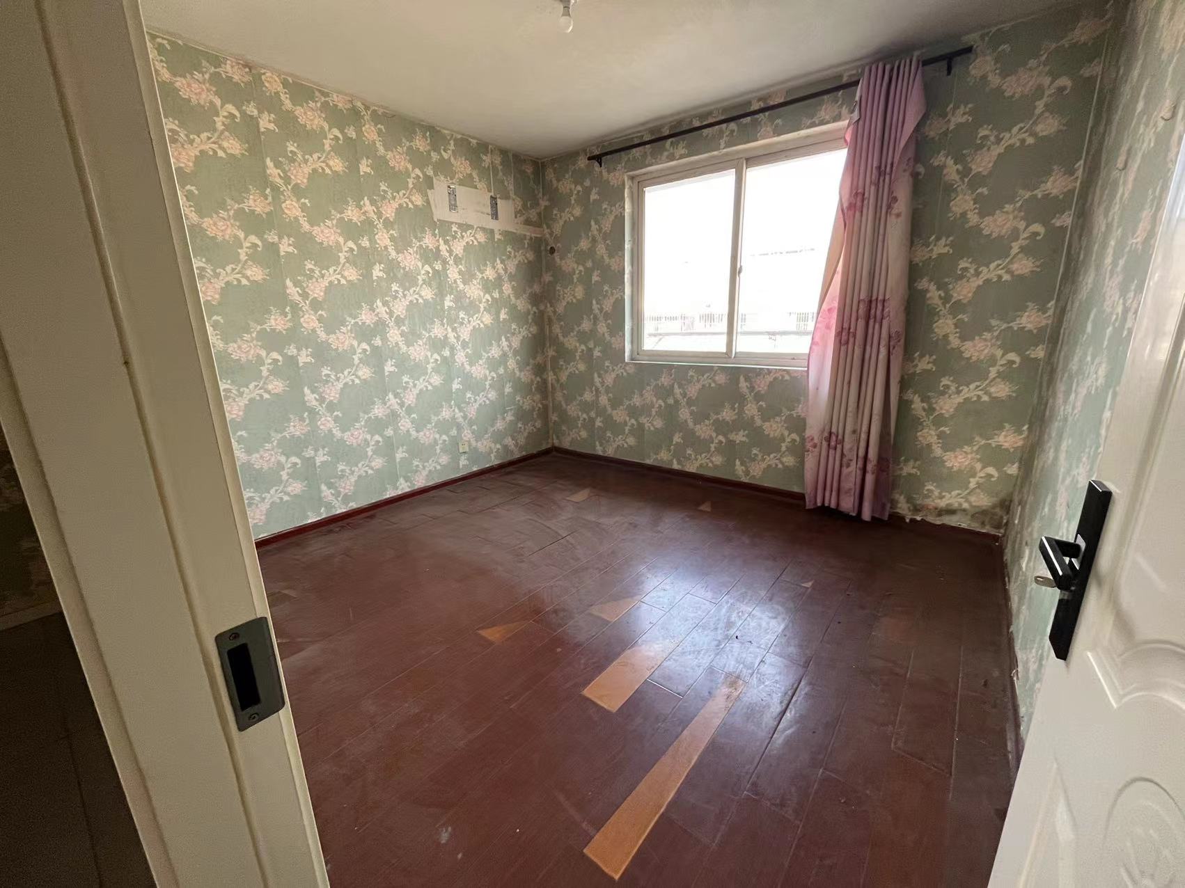 五山家园 3室2厅1卫 115.00m&sup2;