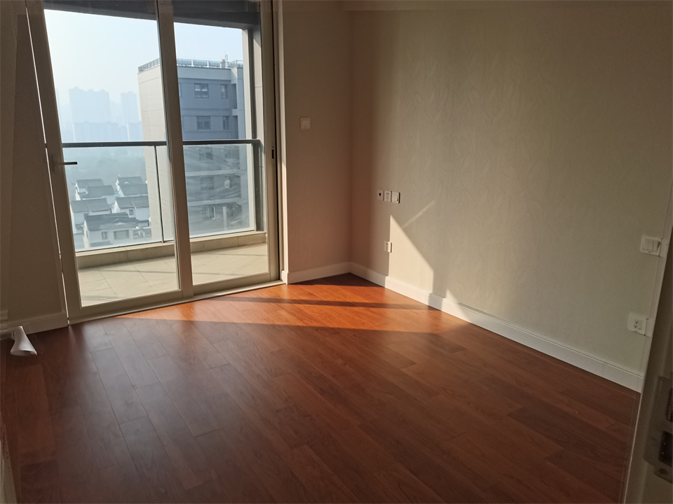 融创盛和九里桃源 3室2厅1卫 108m&sup2;