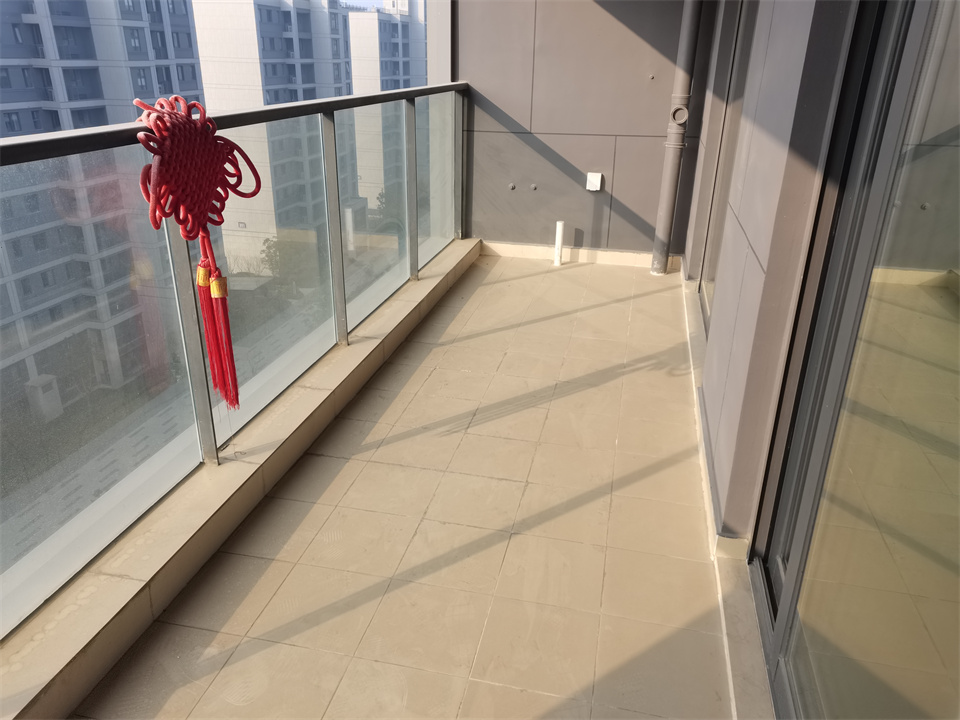 融创盛和九里桃源 3室2厅1卫 108m&sup2;