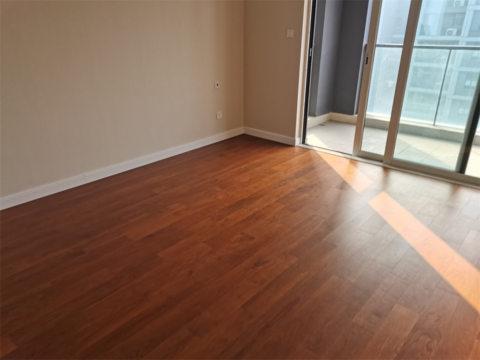 融创盛和九里桃源 3室2厅1卫 108m&sup2;