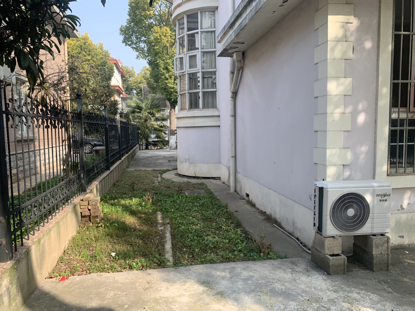 爱玛花苑 4室2厅2卫 282.65m&sup2;