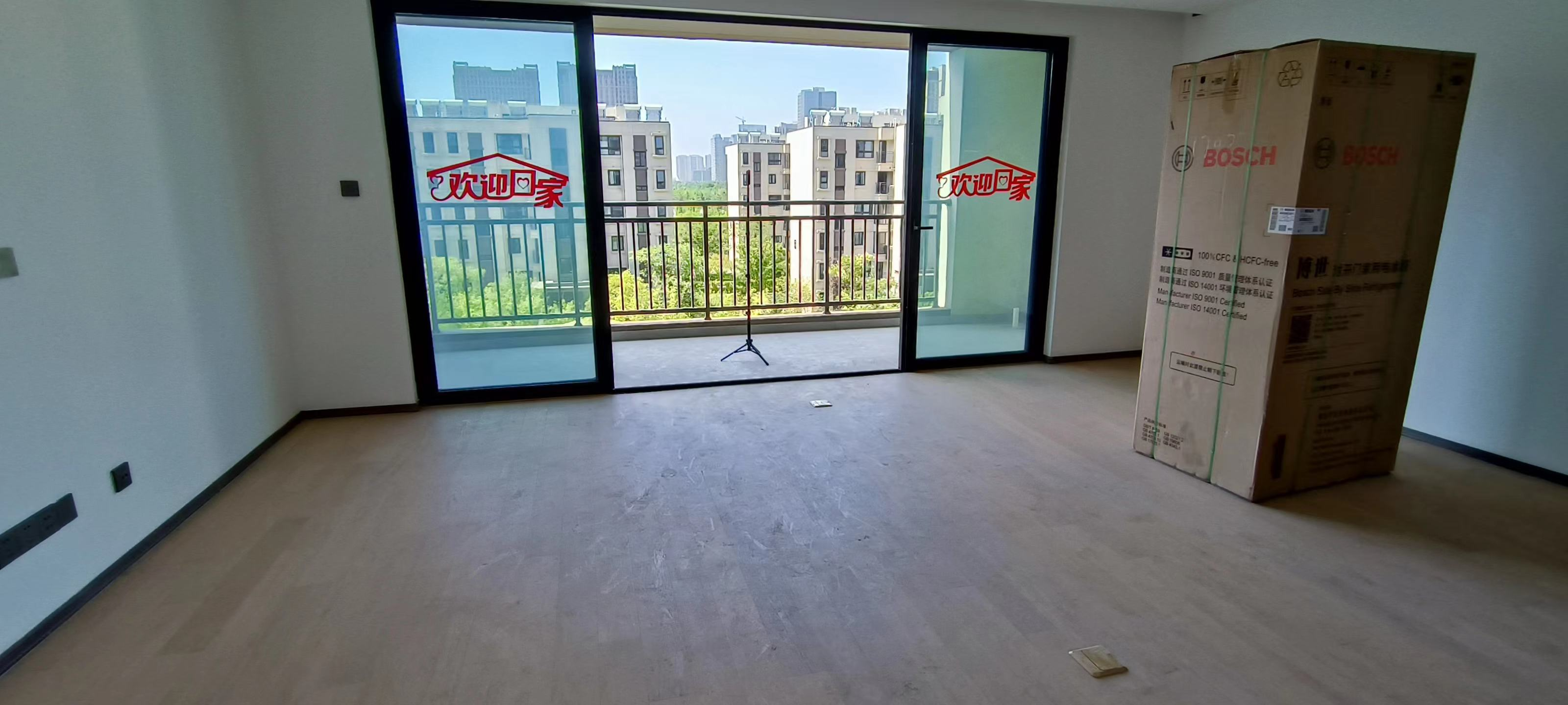 春风南岸西园 4室2厅3卫 167m&sup2;