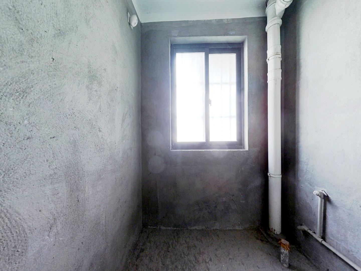 龙田花苑一期 3室2厅2卫 137.00m&sup2;